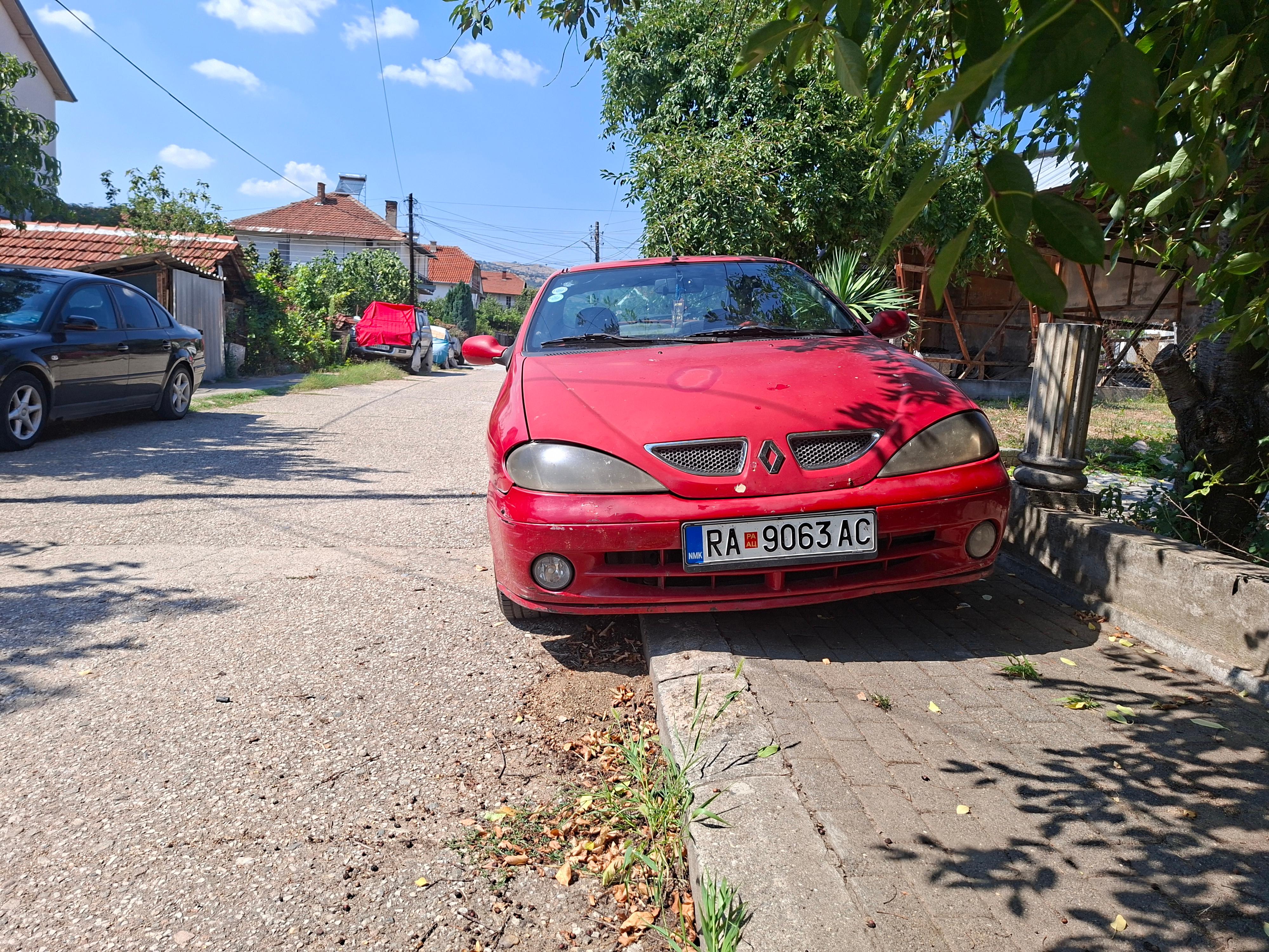 Се продава RENAULT MEGANE (COUPE) 1.9 DCI 2002