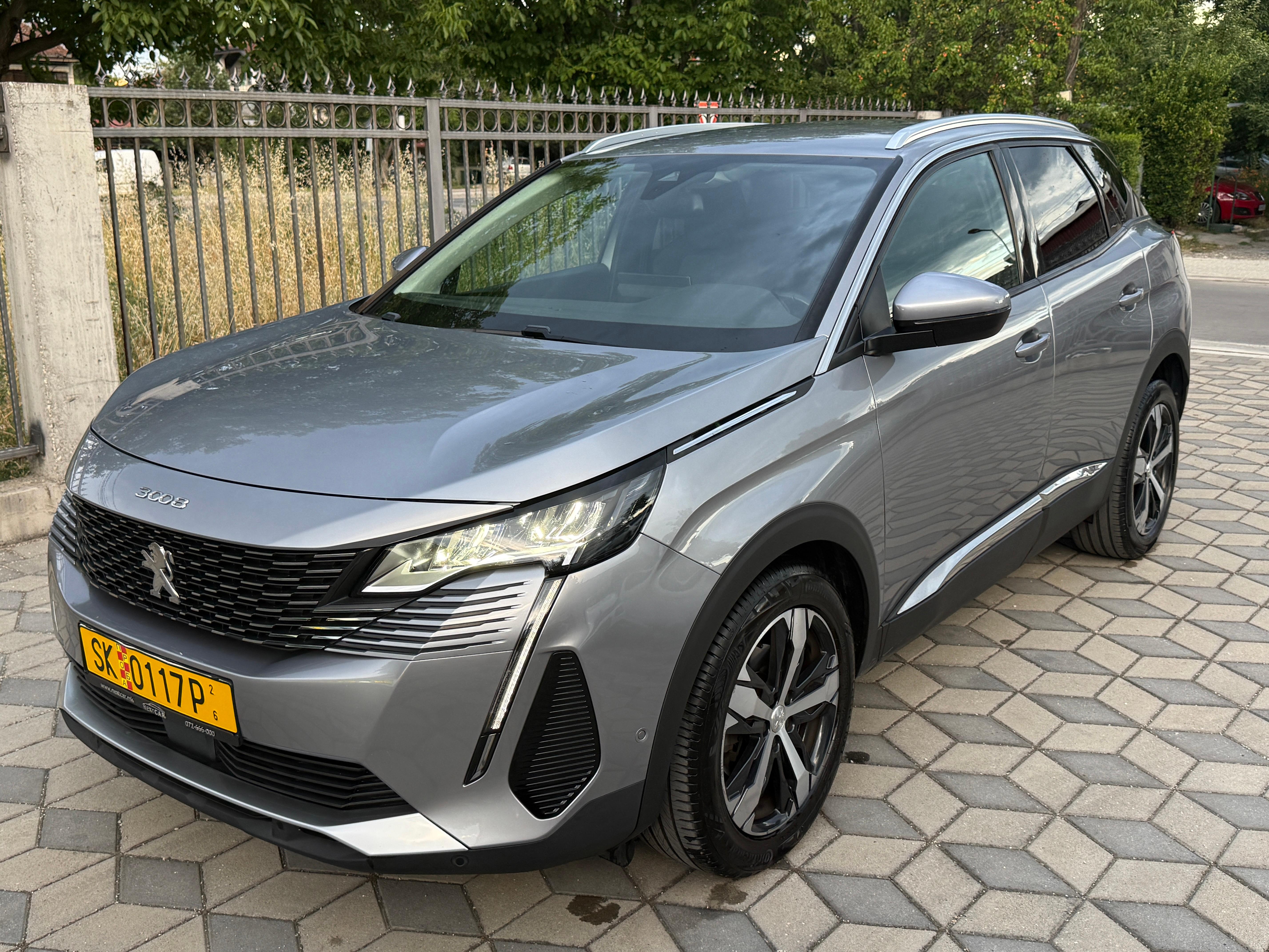 PEUGEOT 3008 1.5 BLUEHDI 130 HP ALLURE AUTOMATIC FACELIFT