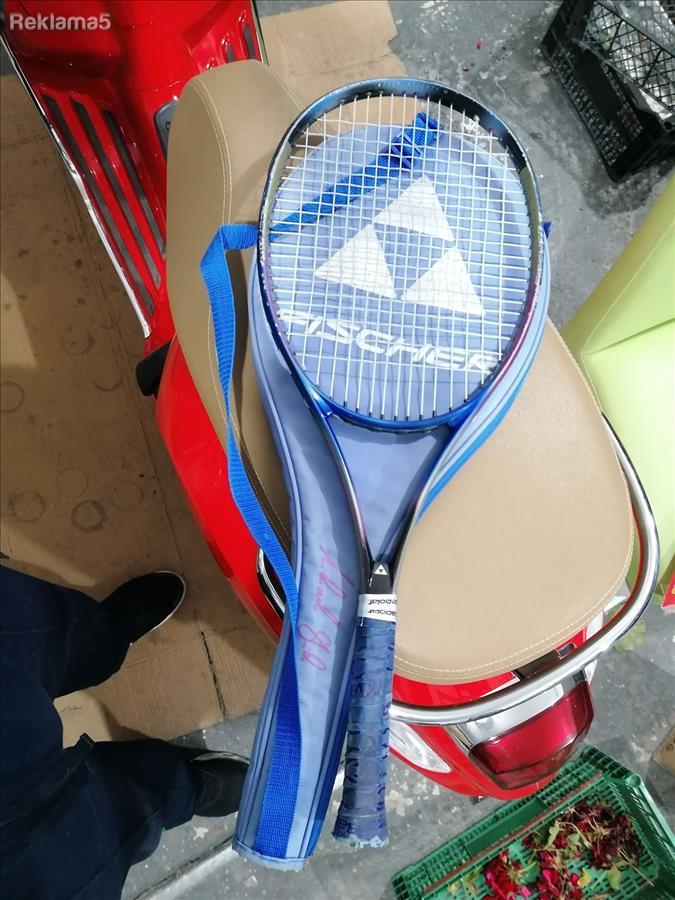 Teniski reketi