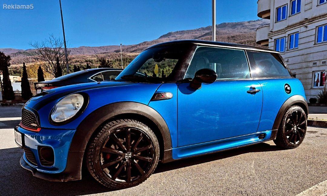 Se prodava JCW Mini Cooper S ,top sostojba