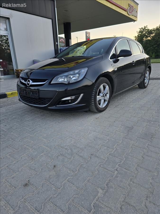 OPEL ASTRA COSMO 1.7 CDTI 2012