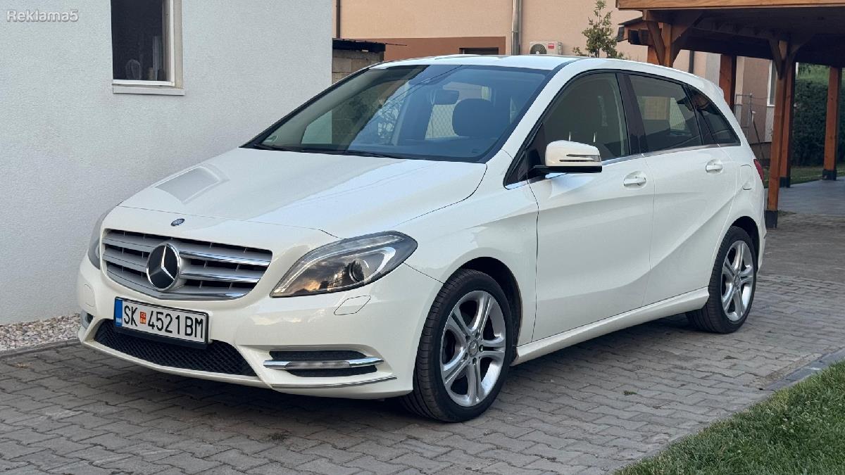Mercedes B180 2012