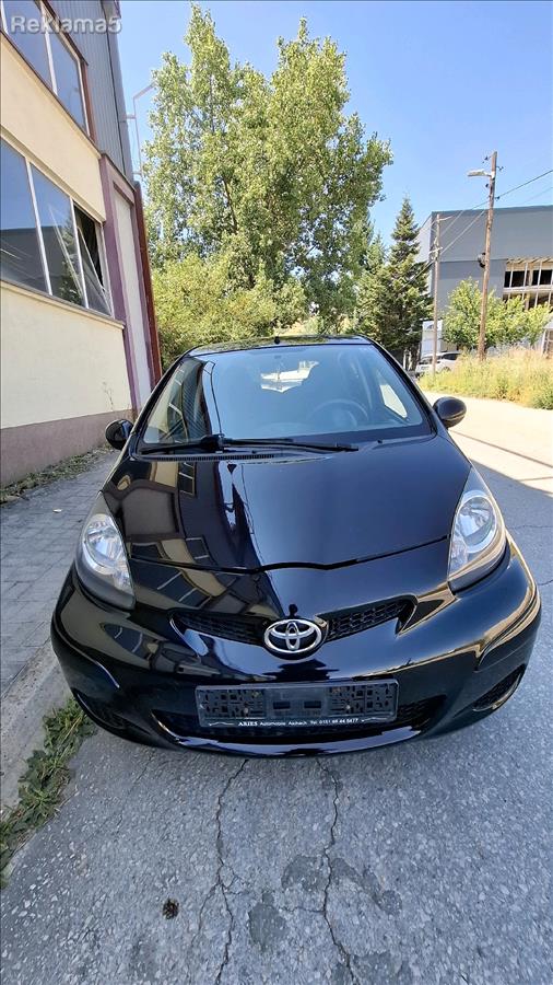 toyota aygo 1.0benz.68ks.2010g.uvoz germanijs