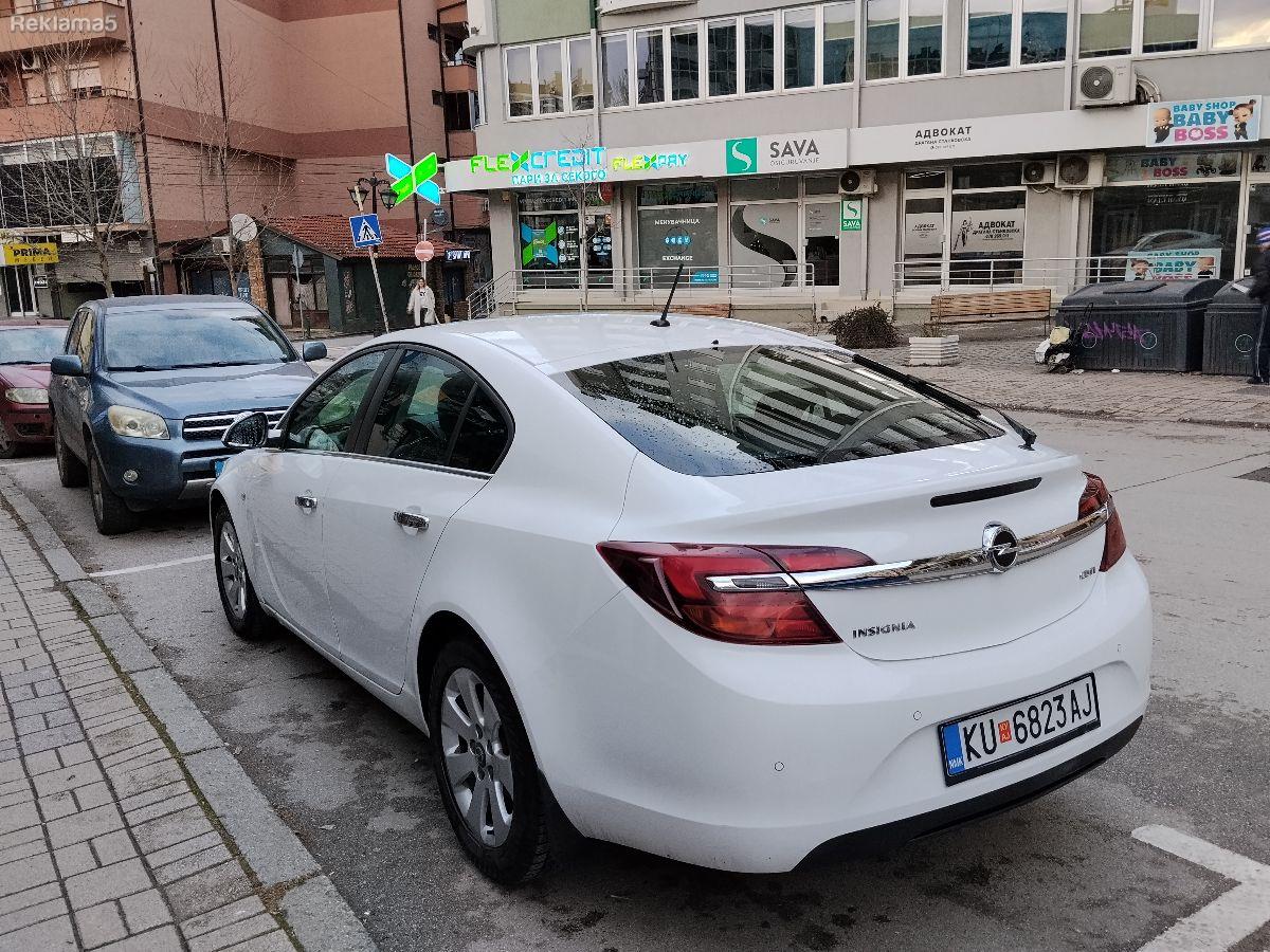 Opel Insignia 1.6 dizel reg+zel.kart