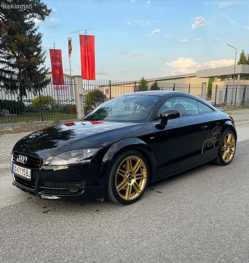 Se prodava Audi TT s line